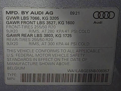 2022 Audi e-tron quattro Premium Plus