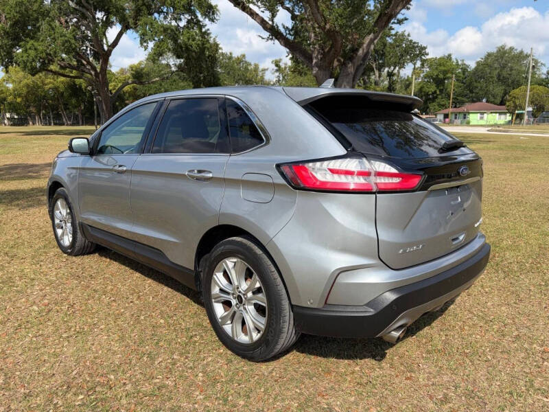 2020 Ford Edge Titanium