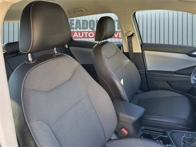 2022 Volkswagen Taos SE