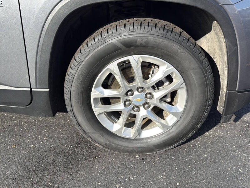 2021 Chevrolet Traverse LT Cloth