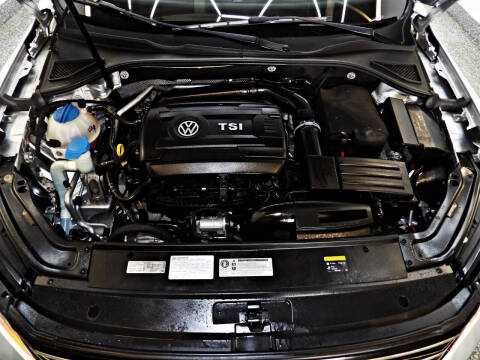 2017 Volkswagen Passat 1.8T SE