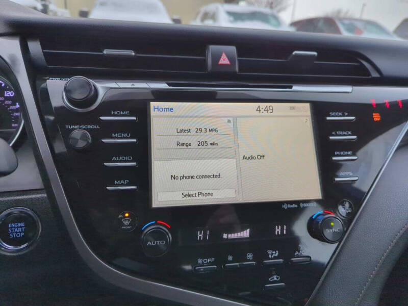 2019 Toyota Camry XLE