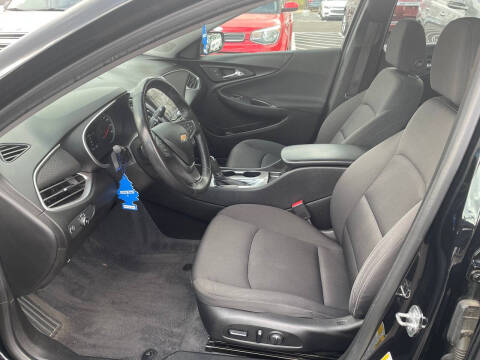 2017 Chevrolet Malibu LT