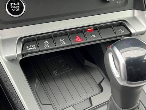 2025 Audi Q3 quattro S line Premium 45 TFSI