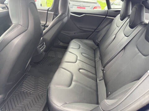 2015 Tesla Model S 85