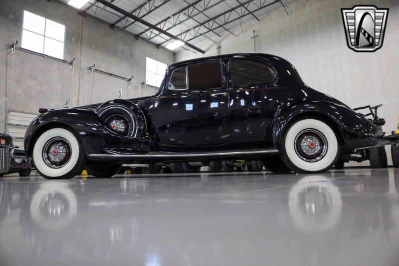 1938 Packard Super Eight