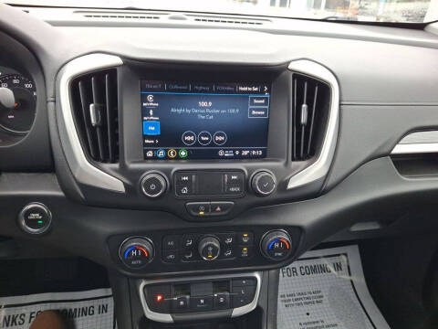 2022 GMC Terrain SLT