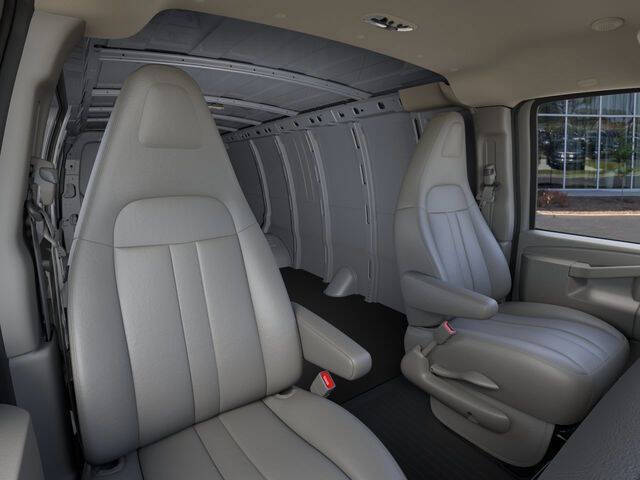 2026 Chevrolet Express 3500