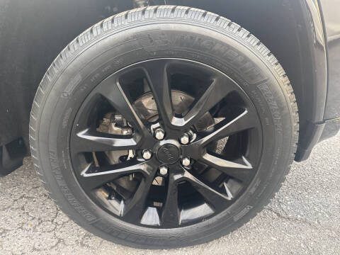 2017 Jeep Grand Cherokee Altitude