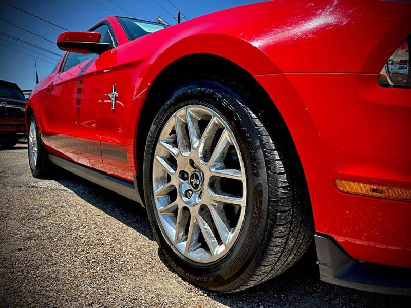 2012 Ford Mustang V6 Premium