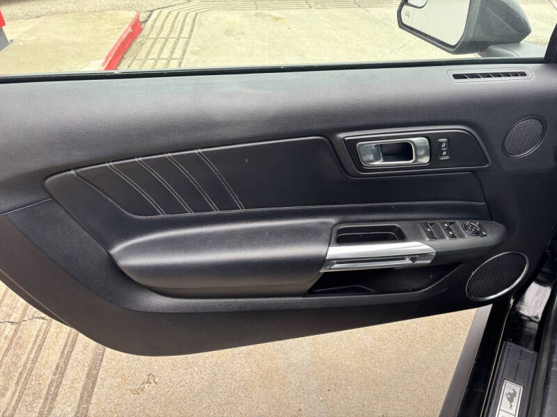 2019 Ford Mustang EcoBoost Premium