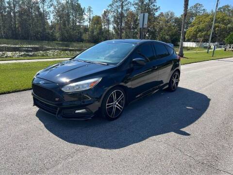 2017 Ford Focus for sale at CLEAR SKY AUTO GROUP LLC in Land O Lakes FL