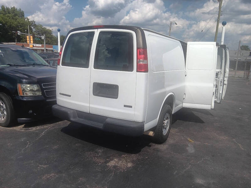 2019 Chevrolet Express 2500