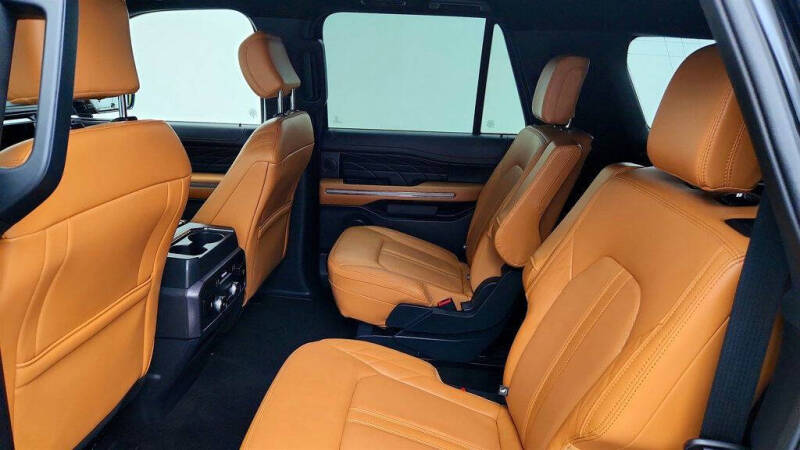 2023 Ford Expedition MAX Platinum