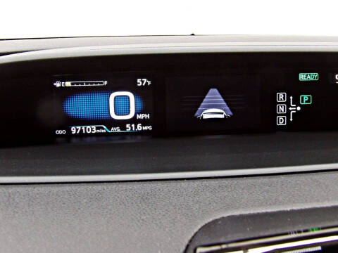 2016 Toyota Prius Three