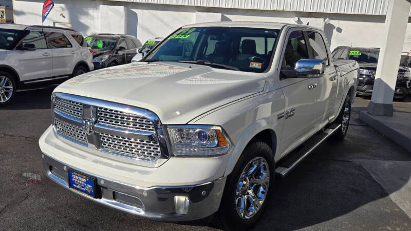 2017 RAM 1500 Laramie