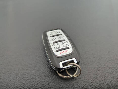 2023 Chrysler Pacifica Plug-In Hybrid Limited