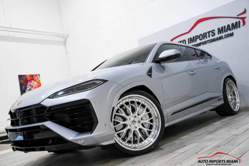 2025 Lamborghini Urus SE