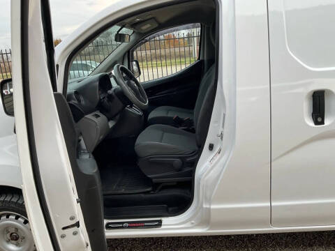 2020 Nissan NV200