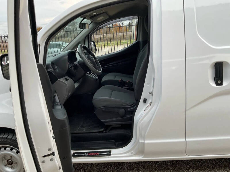 2020 Nissan NV200