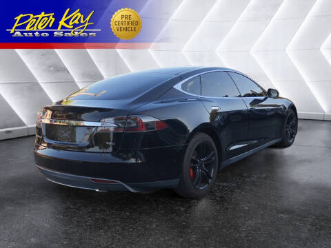 2015 Tesla Model S 70D