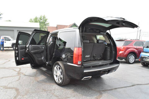 2013 Cadillac Escalade Platinum Edition