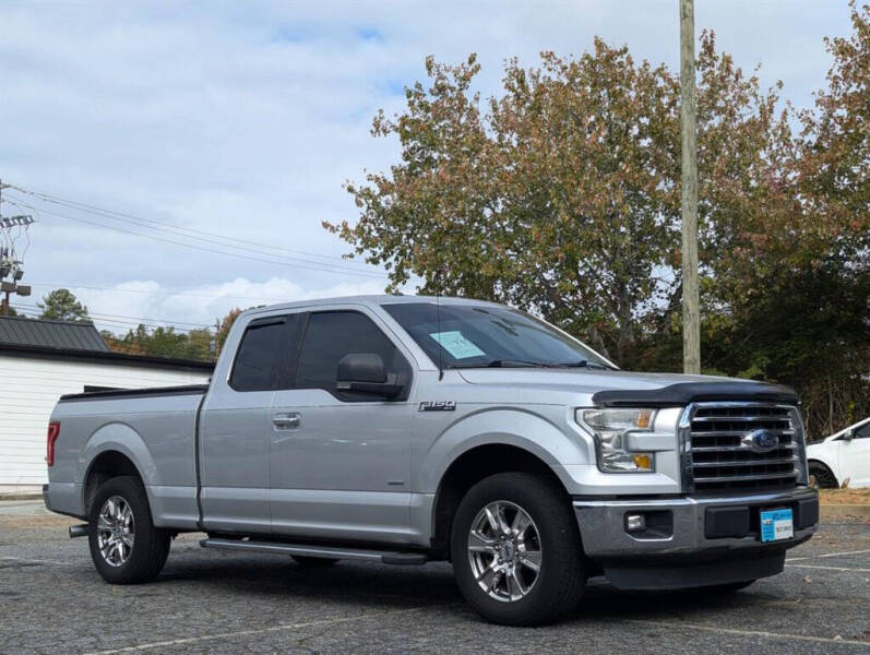 2015 Ford F-150 XLT photo 3