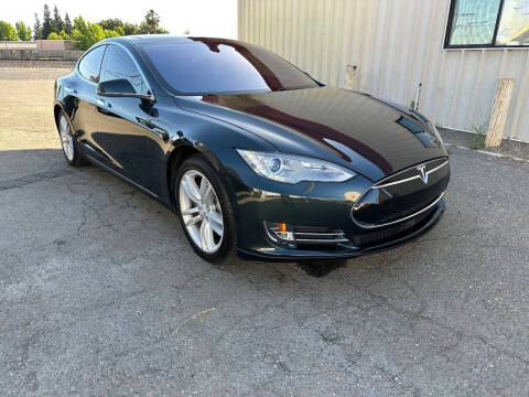 2014 Tesla Model S 85