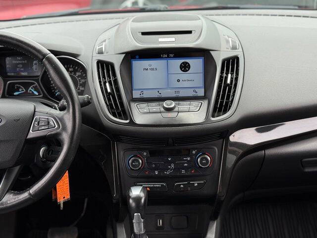 2017 Ford Escape SE