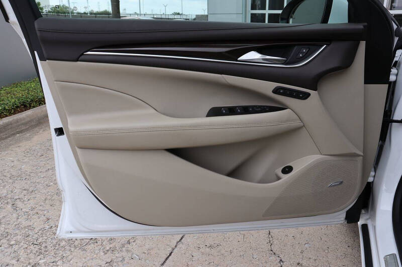 2017 Buick LaCrosse Essence