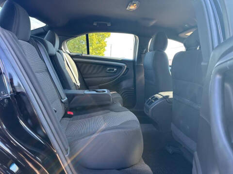 2013 Ford Taurus SEL