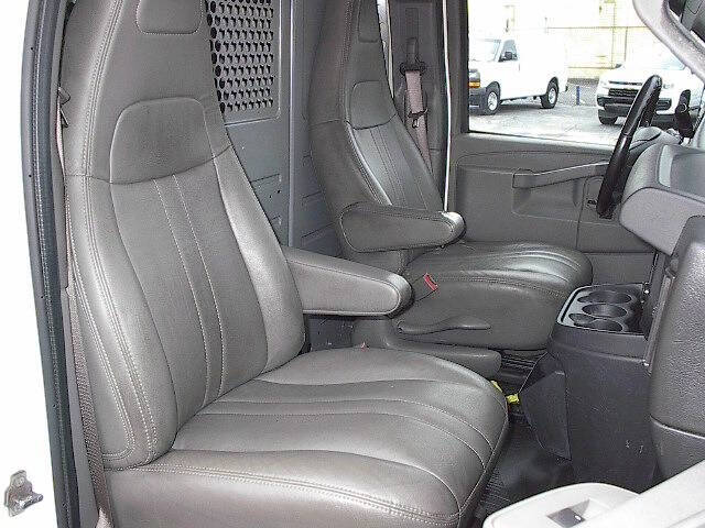 2020 Chevrolet Express 3500