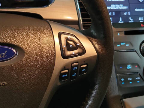 2016 Ford Taurus SEL