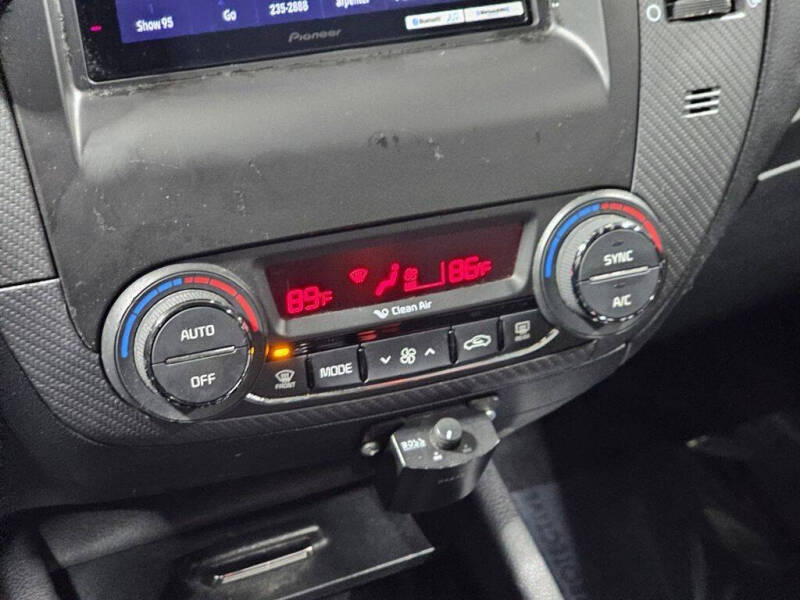 2018 Kia Forte5 SX