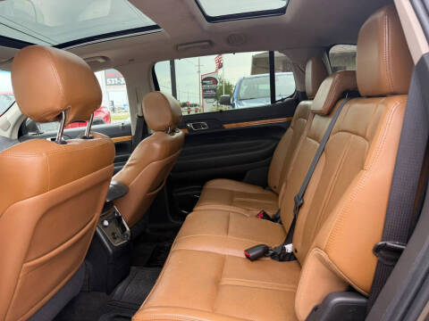 2011 Lincoln MKT EcoBoost