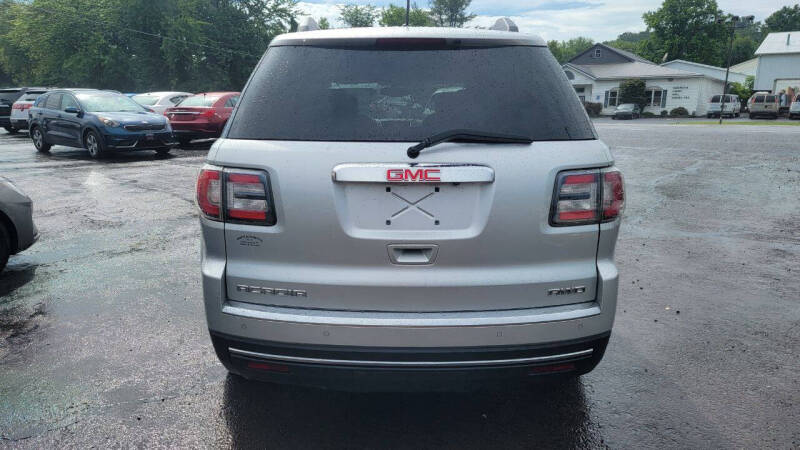 2015 GMC Acadia SLE-2
