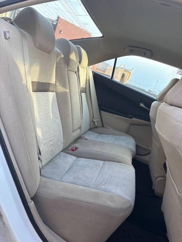 2012 Toyota Camry LE