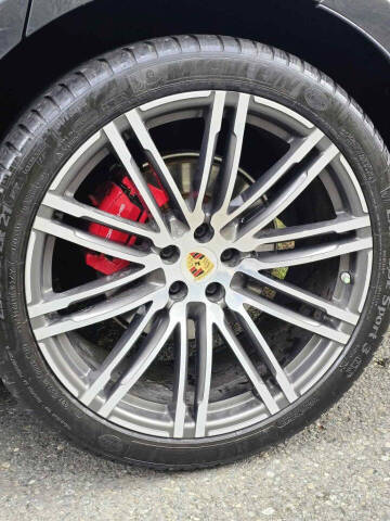 2017 Porsche Macan GTS