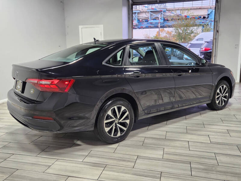 2024 Volkswagen Jetta S