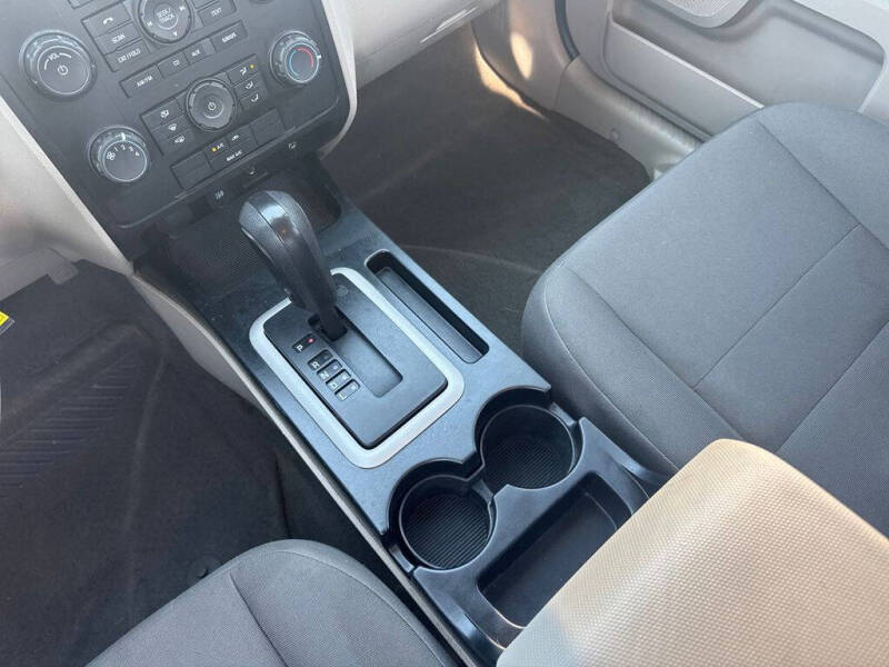 2012 Ford Escape XLS