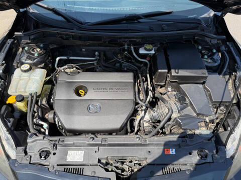 2013 Mazda MAZDA3 i SV