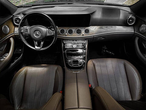 2017 Mercedes-Benz E-Class E 300 4MATIC