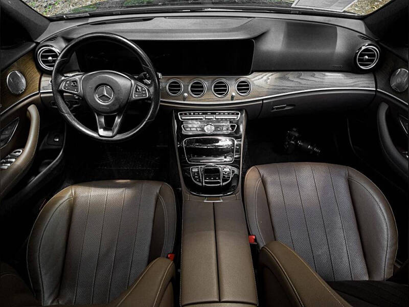 2017 Mercedes-Benz E-Class E 300 4MATIC