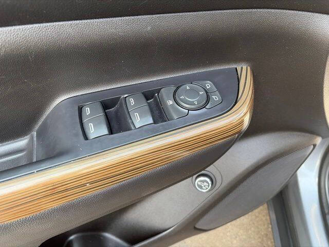 2022 GMC Acadia SLE