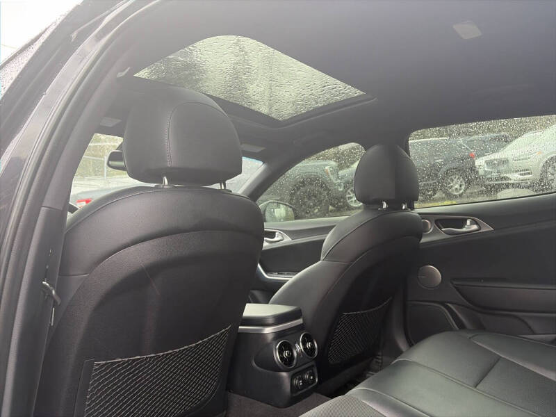 2019 Kia Stinger GT1