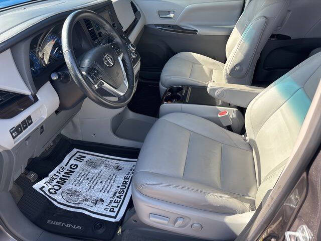 2017 Toyota Sienna