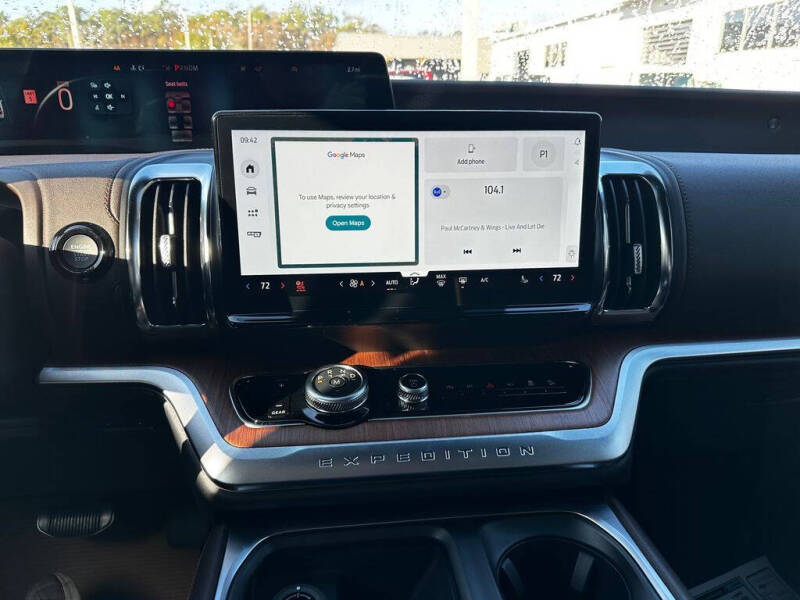 2025 Ford Expedition MAX King Ranch