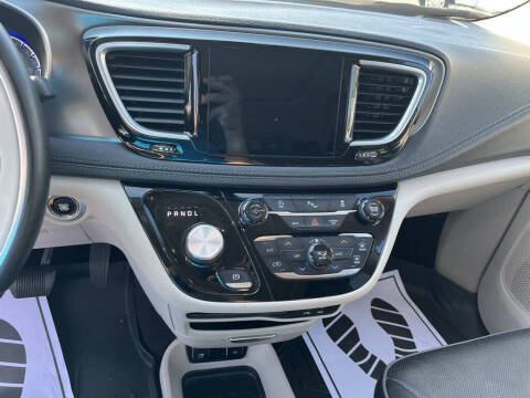 2018 Chrysler Pacifica Limited
