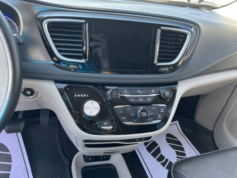 2018 Chrysler Pacifica Limited