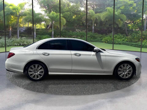 2019 Mercedes-Benz E-Class E 300